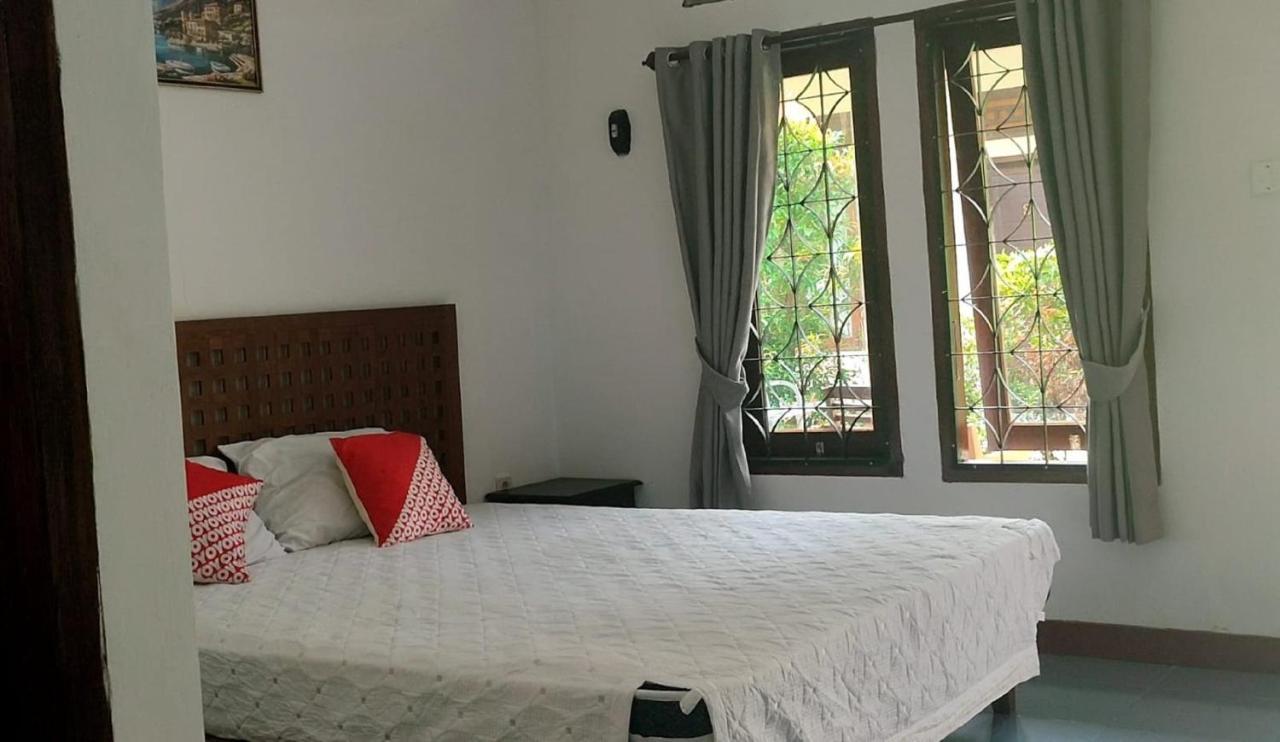 Oyo 2864 Mangsit Garden Homestay Exterior foto
