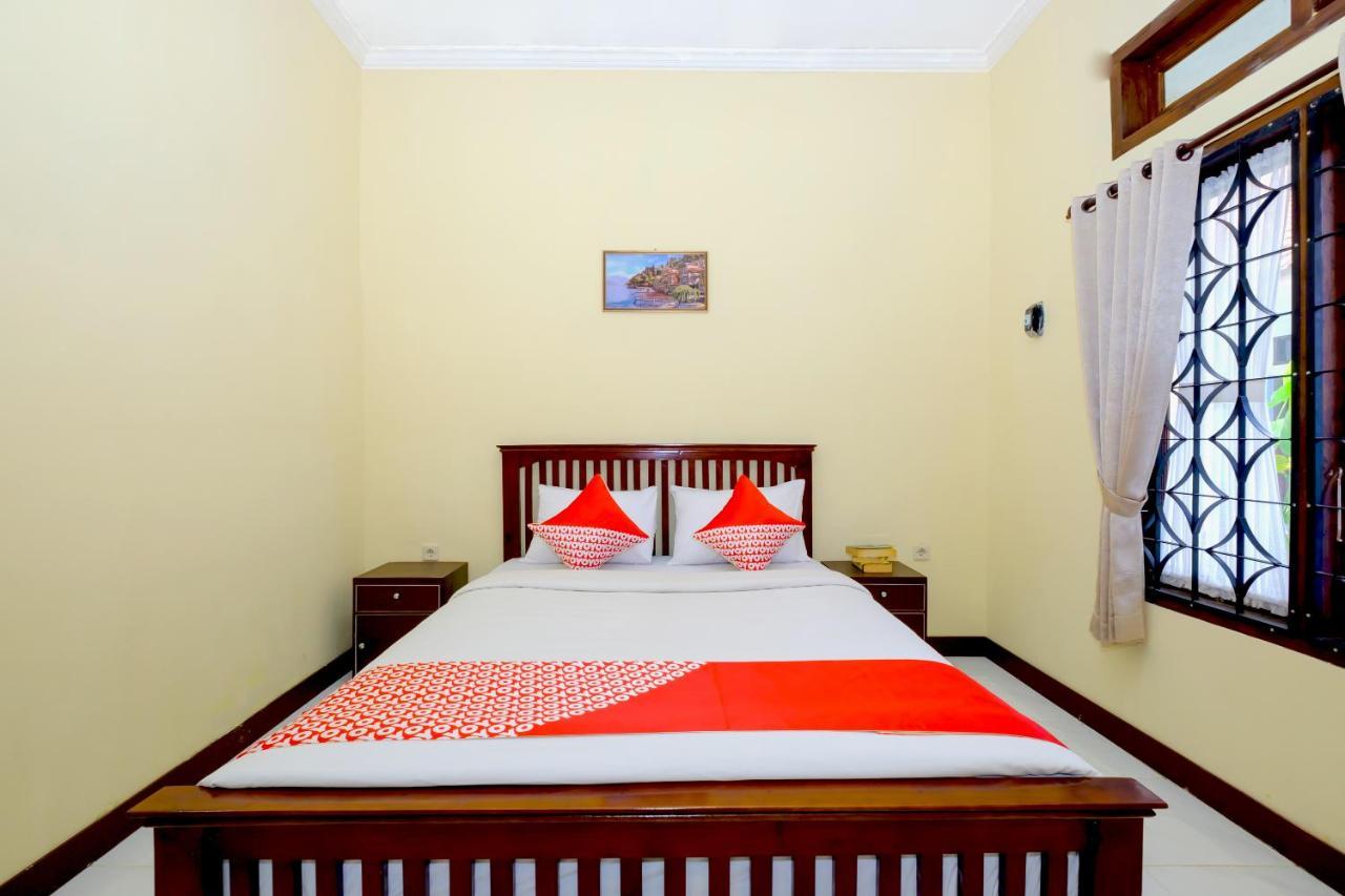 Oyo 2864 Mangsit Garden Homestay Exterior foto